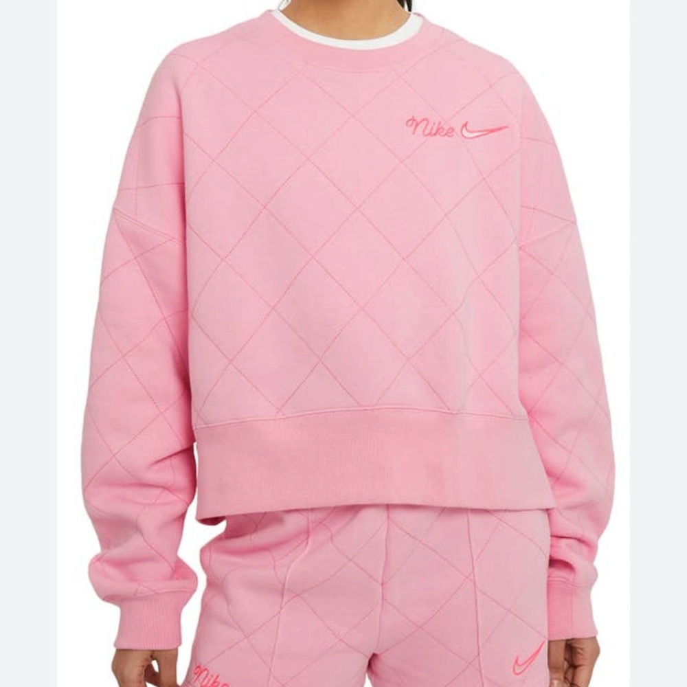 **SOLD** Nike Pink/Sunset Quilted Sweatshirt - XL